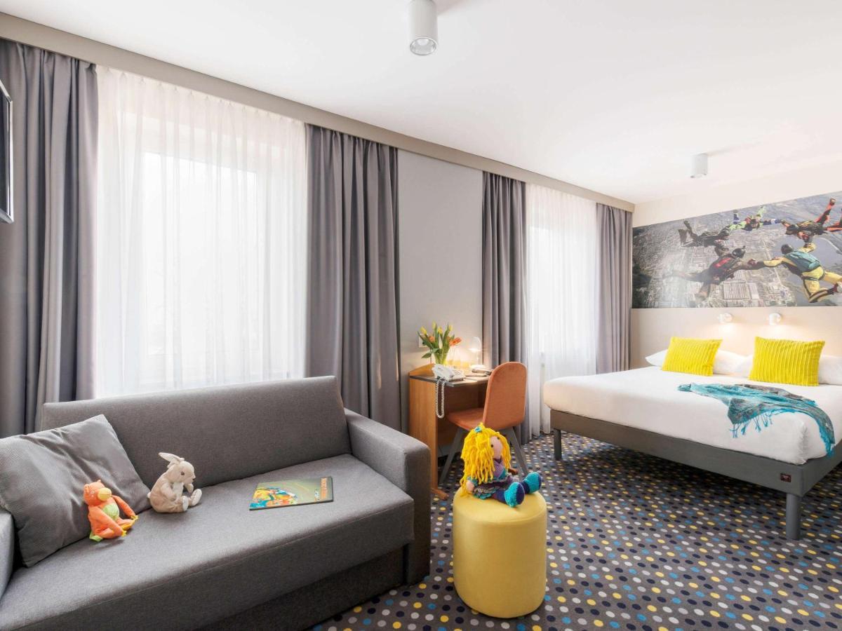 Ibis Styles Warszawa West Hotel Mory Buitenkant foto